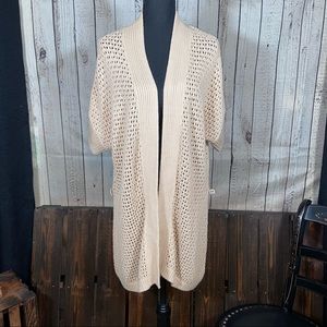 🦄 LC by Lauren Conrad open from beige colored crochet cardigan, SS.sz Medium